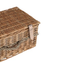 Kinzey Natural willow picnic basket for 2 person